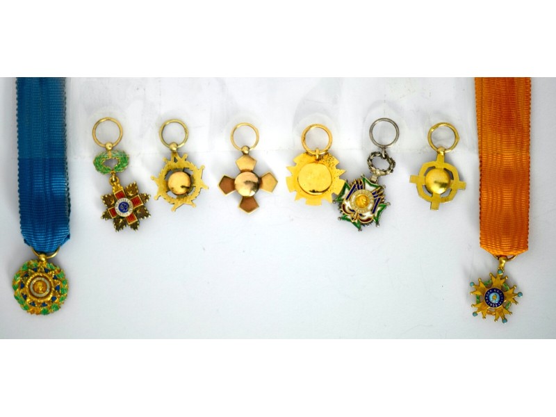 AMERIQUE CENTRALE LOT 8 Miniatures, MEXIQUE,...