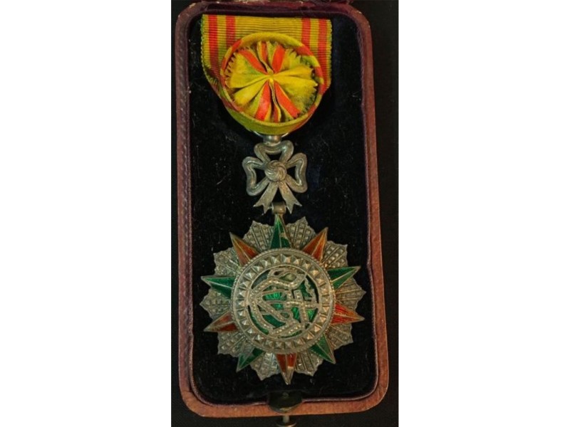 TUNISIE-Médailles Étrangères-Ordre du Nichan al Iftikhar