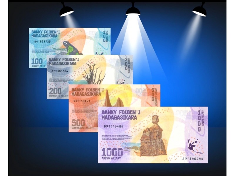 SERIE 100 AU 1000 ARIARY - MADAGASCAR 2017 P#97 à P#100-horizondescollectionneurs.com